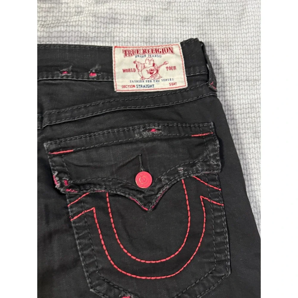True Religion Geno Straight Mens Black Red Stitch Distressed Jeans Size 38x33